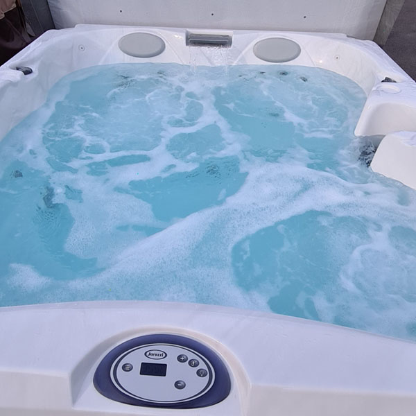 Glamping with hot tub Glamping with hot tub